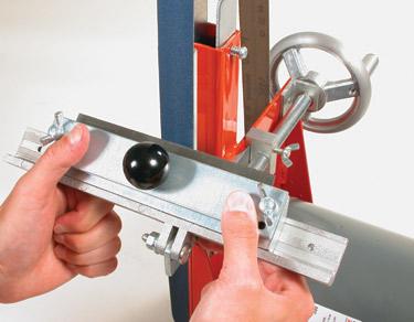 blade holder 